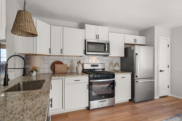 624 Sedona Meadows Drive NE, Rio Rancho, NM 87144