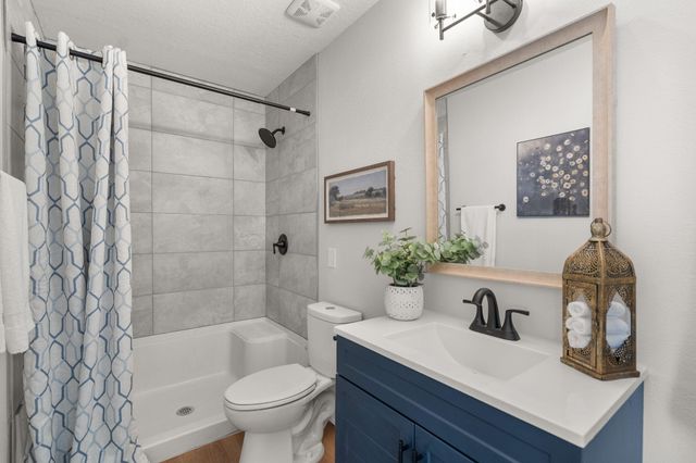 624 Sedona Meadows Drive NE, Rio Rancho, NM 87144