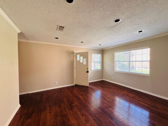 3306 Elmridge, Houston, TX 77025