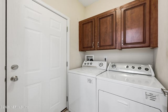 148 LAKE MARGO Drive, Satsuma, FL 32189