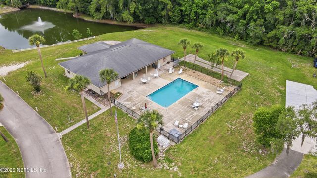 148 LAKE MARGO Drive, Satsuma, FL 32189