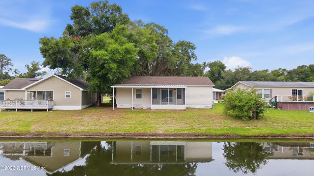 148 LAKE MARGO Drive, Satsuma, FL 32189