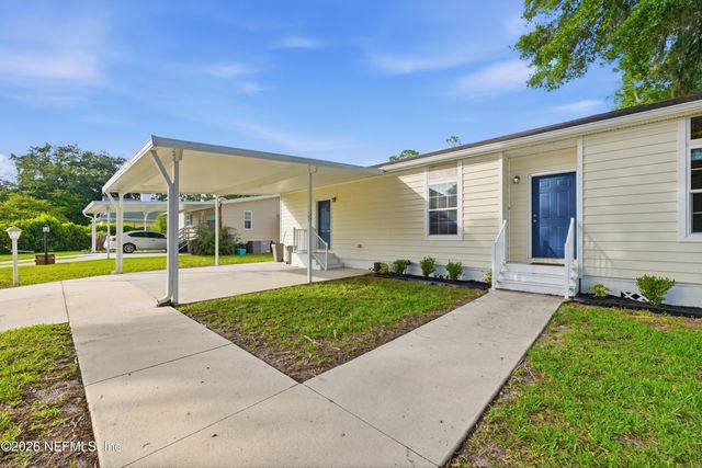 148 LAKE MARGO Drive, Satsuma, FL 32189
