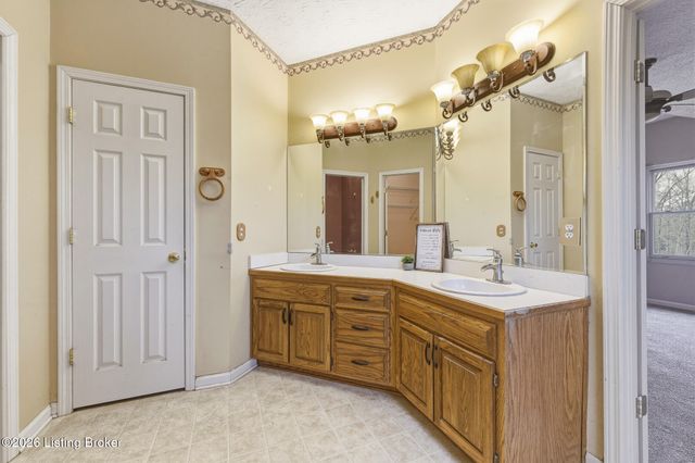 60 Magnolia Ct, Pendleton, KY 40055