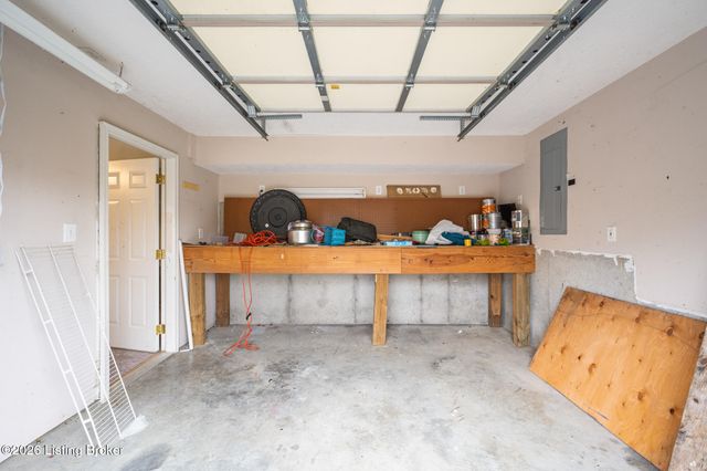 60 Magnolia Ct, Pendleton, KY 40055