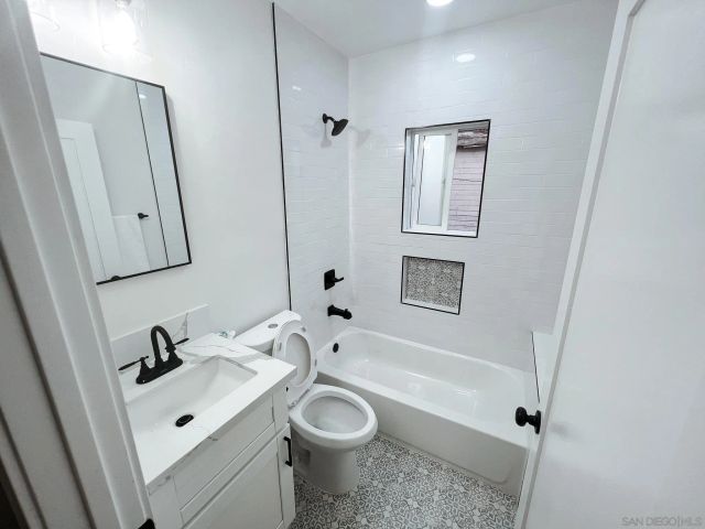 3572-74 Nile St, San Diego, CA 92104