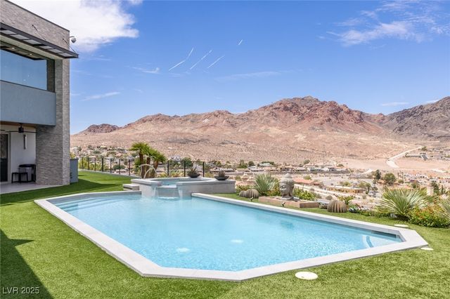 1315 Alpine Drive, Boulder City, NV 89005