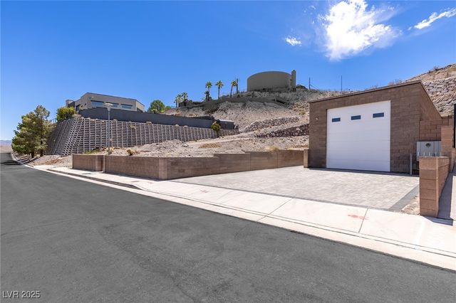 1315 Alpine Drive, Boulder City, NV 89005