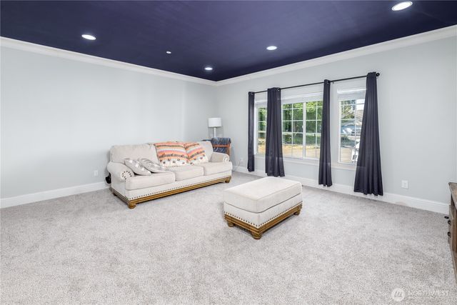 637 Del Guzzi Drive, Port Angeles, WA 98362