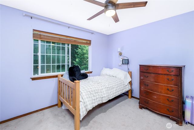 637 Del Guzzi Drive, Port Angeles, WA 98362