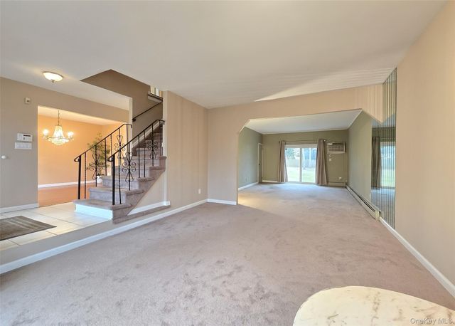 342 Thrift Street, Ronkonkoma, NY 11779