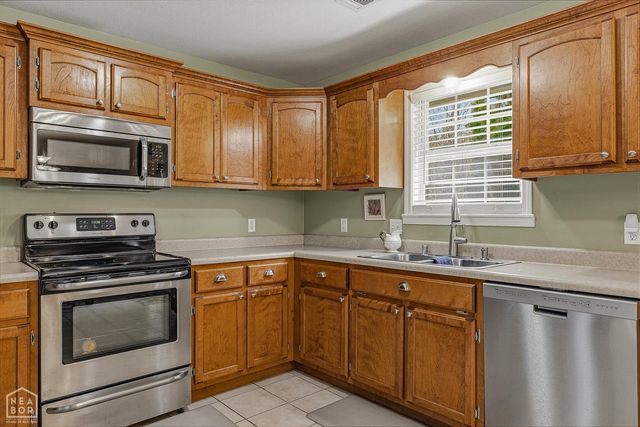 5502 S 32nd Street, Paragould, AR 72450