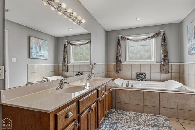 5502 S 32nd Street, Paragould, AR 72450