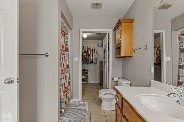 5502 S 32nd Street, Paragould, AR 72450