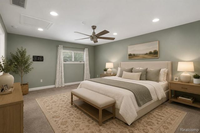 4915 Walnut Lake Road, West Bloomfield, MI 48323