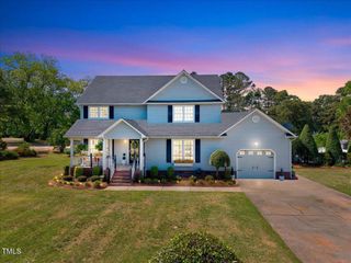 128 Christy Lane, Dunn, NC 28334