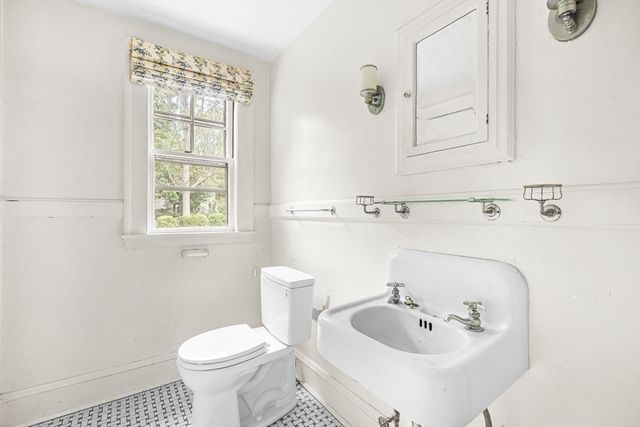 30 Rangeley Road, Winchester, MA 01890
