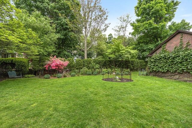30 Rangeley Road, Winchester, MA 01890