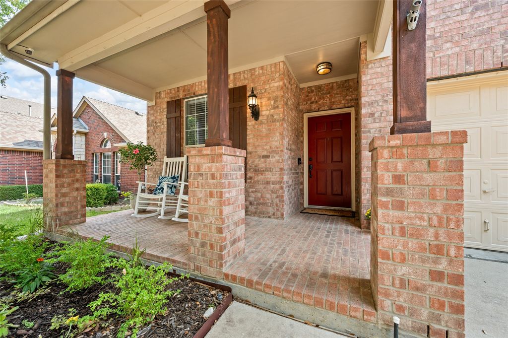 4952 Paddock Drive, Fort Worth, TX 76244 — photo 3