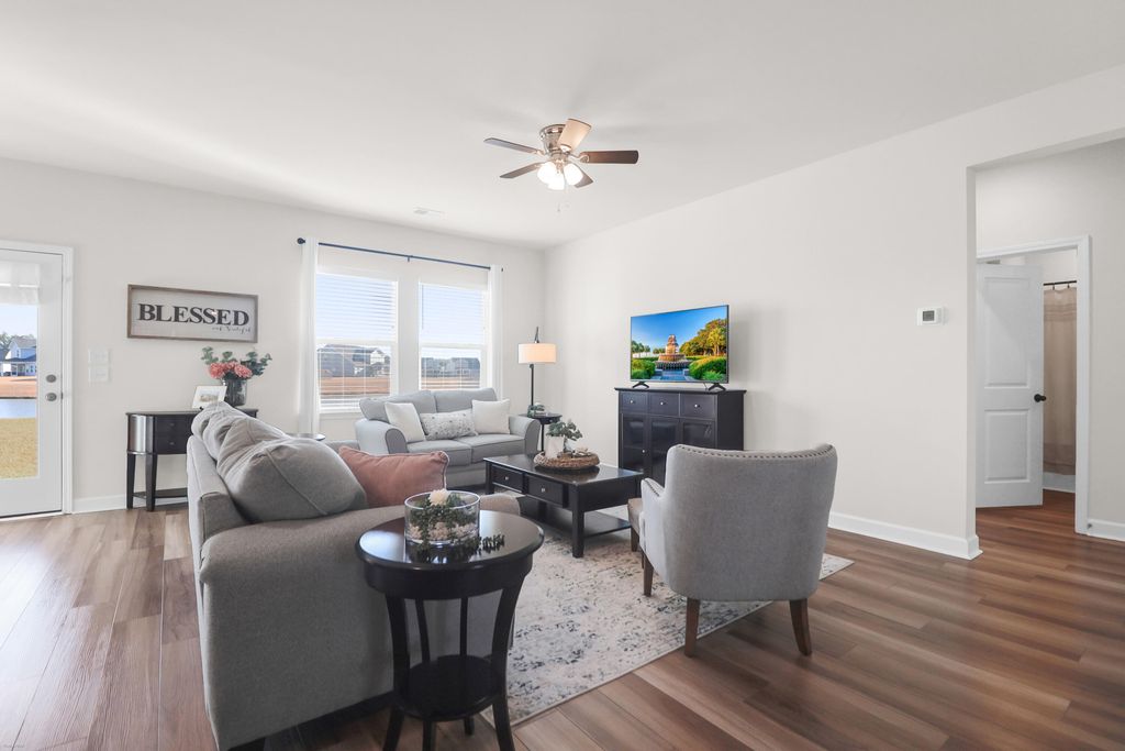 Image 24 of property listing at 765 Sienna Way, Summerville, SC 29486