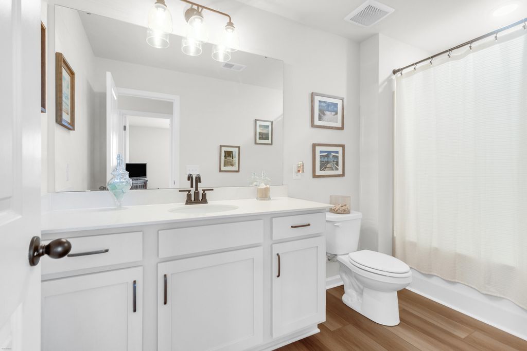 Image 40 of property listing at 765 Sienna Way, Summerville, SC 29486