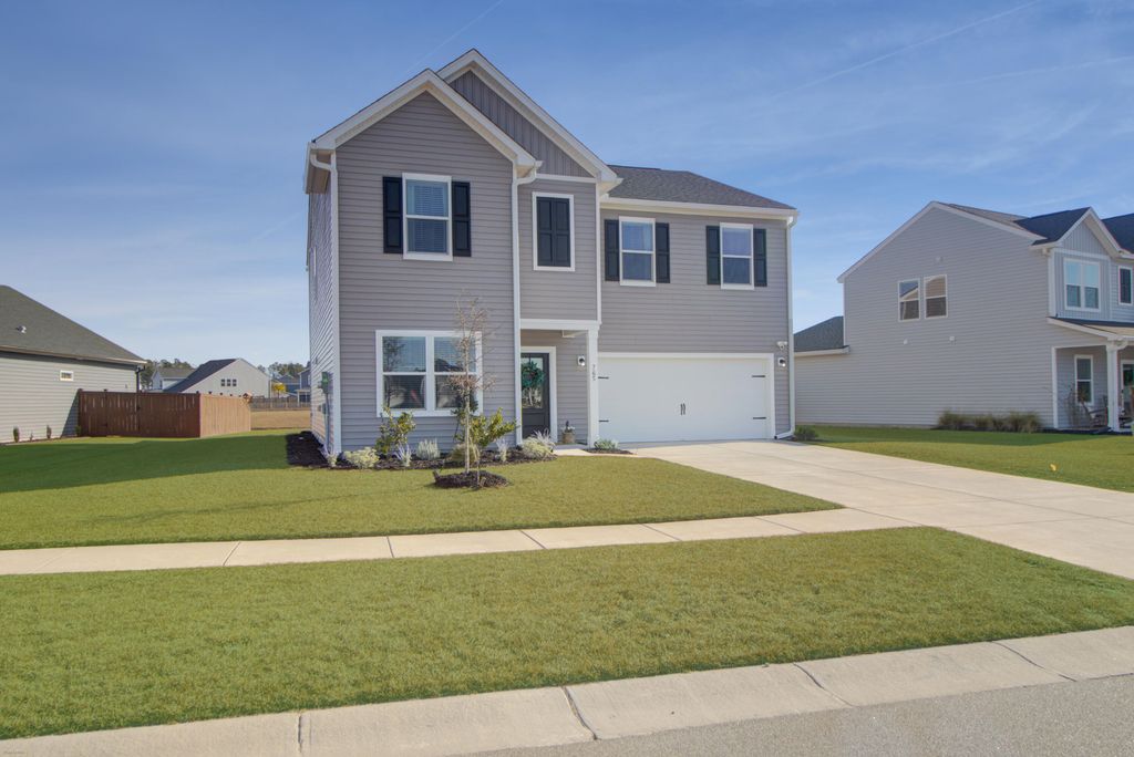 Image 56 of property listing at 765 Sienna Way, Summerville, SC 29486