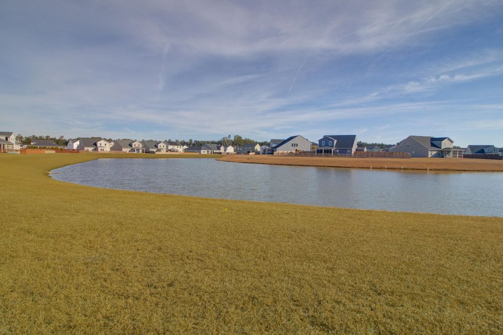 Image 7 of property listing at 765 Sienna Way, Summerville, SC 29486