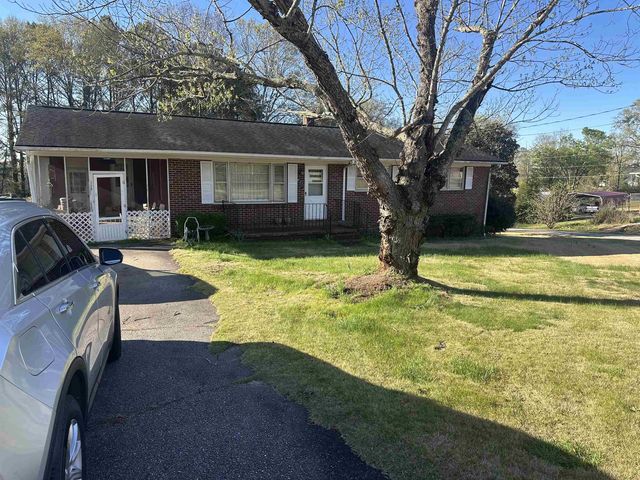 821 Rice Road, Spartanburg, SC 29303