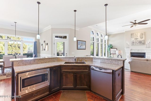 6581 Willowbank Place SW, Ocean Isle Beach, NC 28469