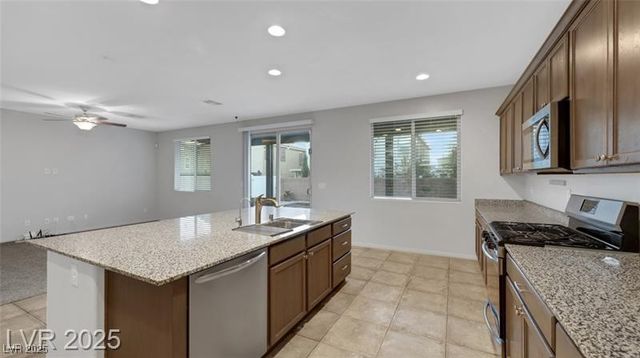 5905 Middle Rock Street, North Las Vegas, NV 89081