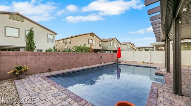 5905 Middle Rock Street, North Las Vegas, NV 89081