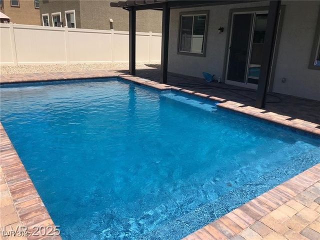 5905 Middle Rock Street, North Las Vegas, NV 89081