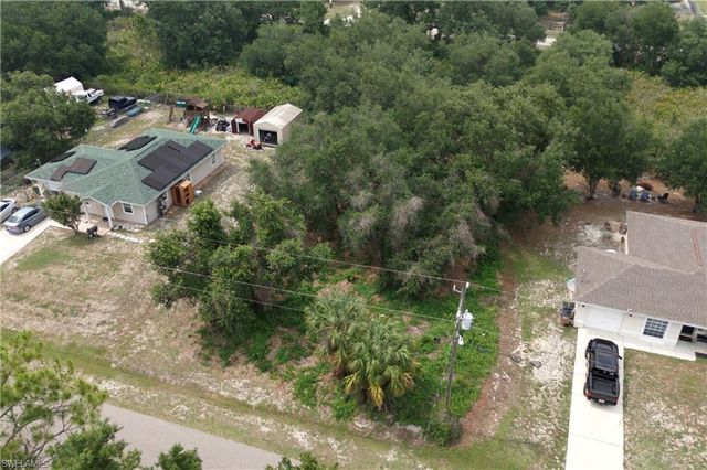 2508 66th ST W, Lehigh Acres, FL 33971