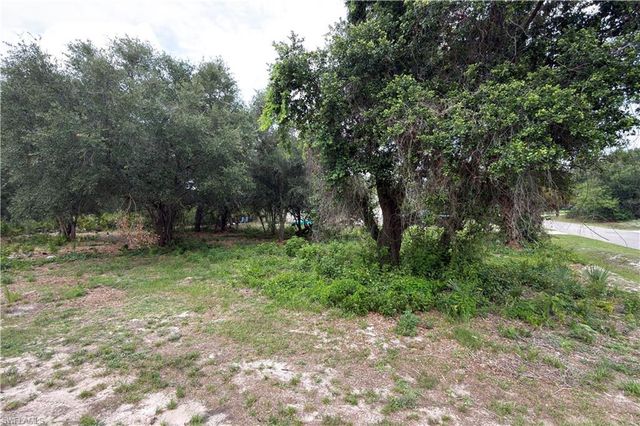 2508 66th ST W, Lehigh Acres, FL 33971
