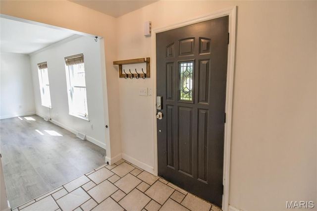20 Savannah Court, Belleville, IL 62221