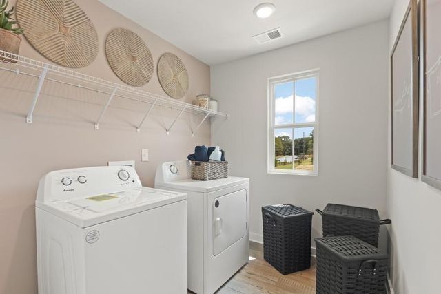 5298 Mulberry Creek Way, Flowery Branch, GA 30542