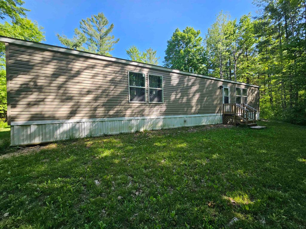 4985 Wilson Road, Harrison, MI 48625