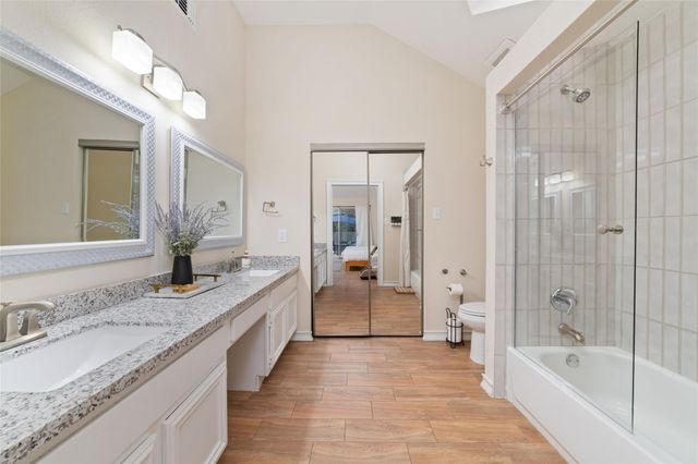 36 N Rain Forest Court, Spring, TX 77380