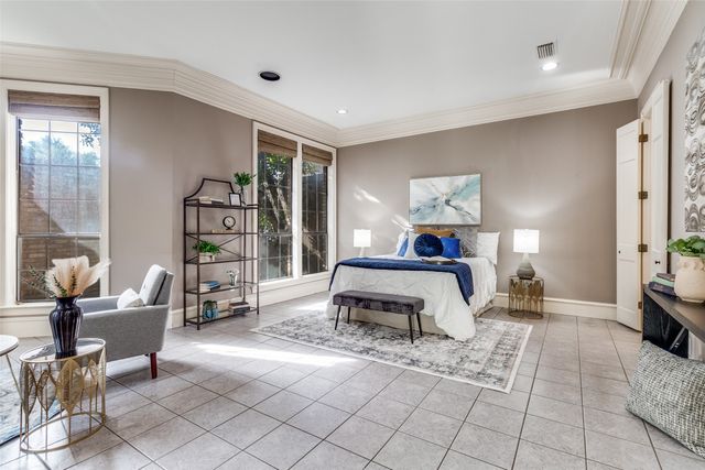 7155 Helsem Bend, Dallas, TX 75230