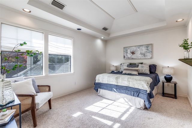 7155 Helsem Bend, Dallas, TX 75230