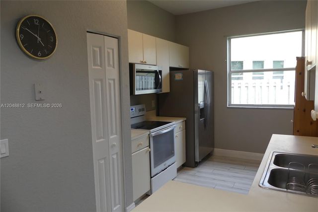 12834 SW 54th St, Miramar, FL 33027