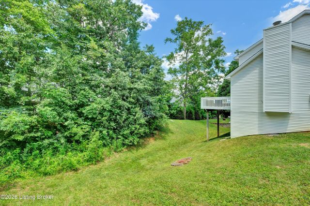 11115 Oak Bend Ct, Louisville, KY 40241