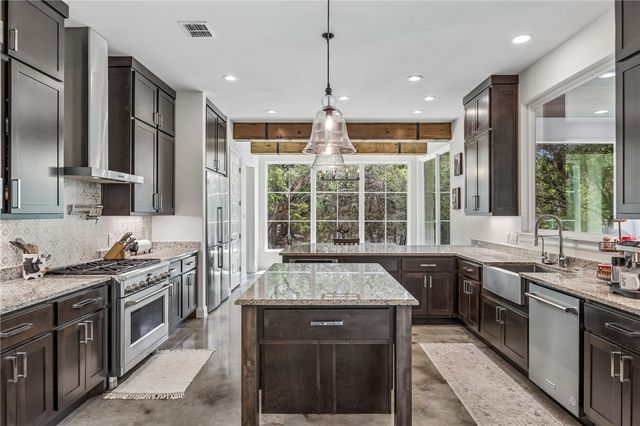 521 Rittimann Road, Spring Branch, TX 78070