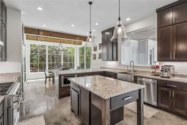 521 Rittimann Road, Spring Branch, TX 78070