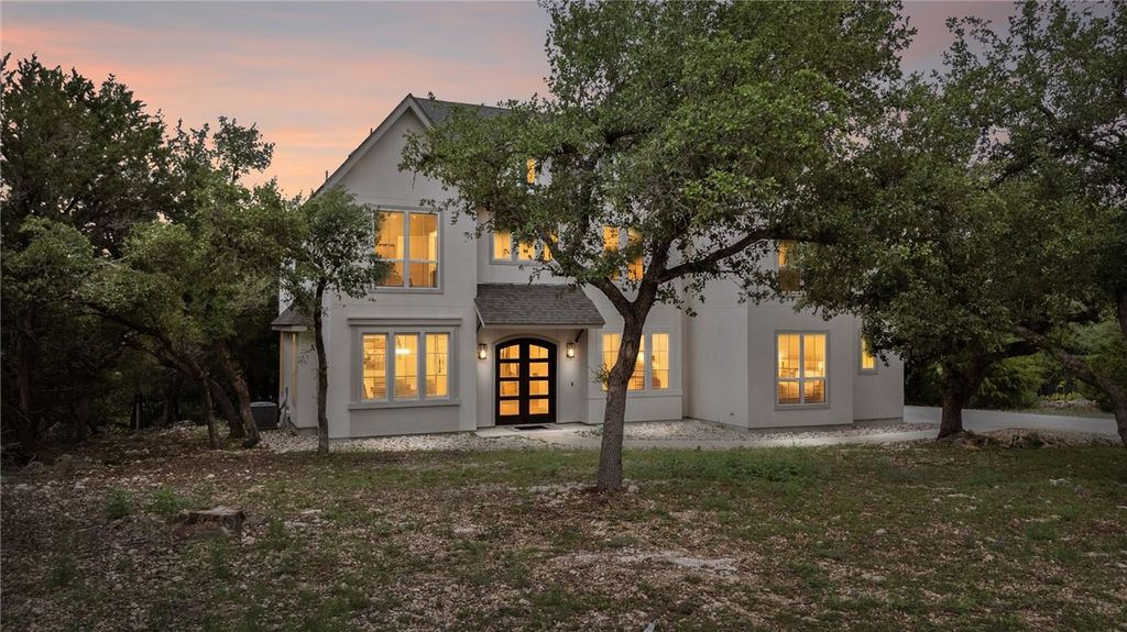 521 Rittimann Road, Spring Branch, TX 78070