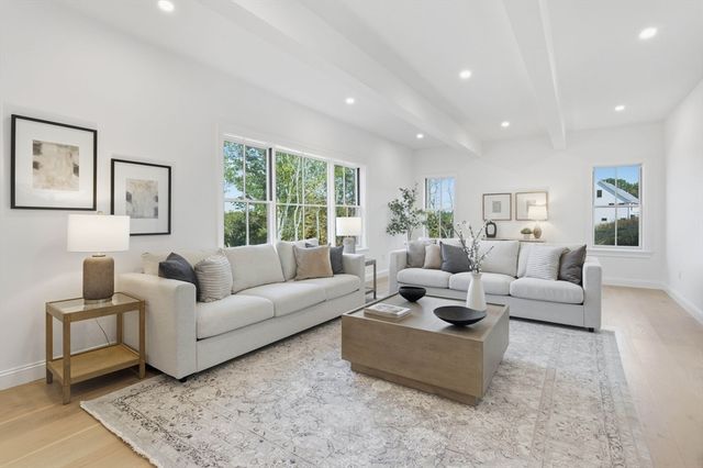 161 Bridge Street, Hamilton, MA 01982