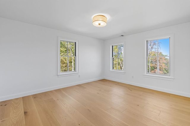 161 Bridge Street, Hamilton, MA 01982