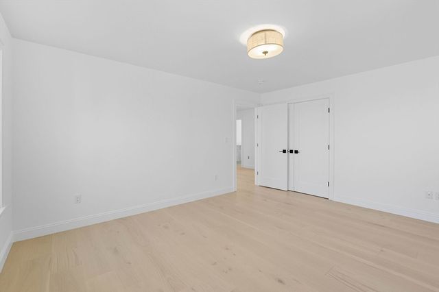 161 Bridge Street, Hamilton, MA 01982