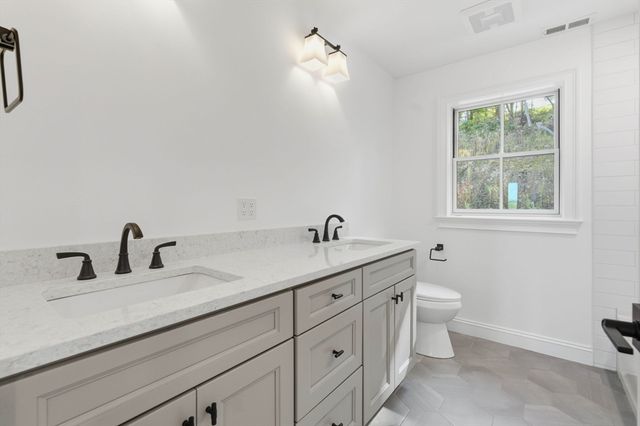 161 Bridge Street, Hamilton, MA 01982