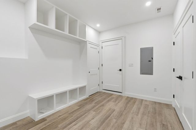 161 Bridge Street, Hamilton, MA 01982